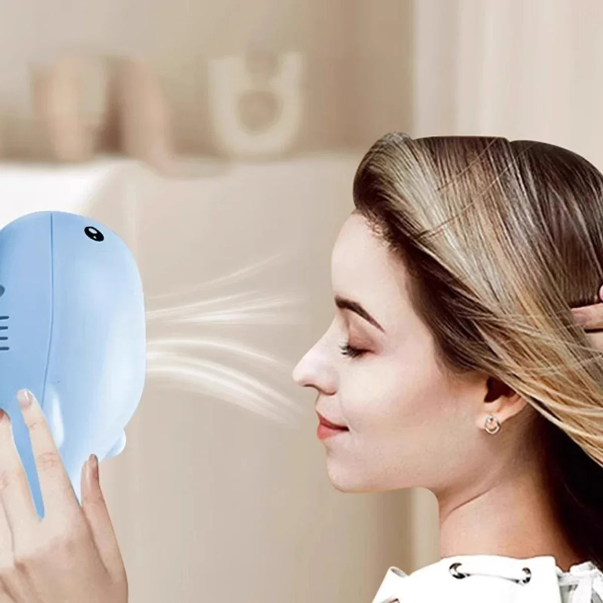 Interactive Cat Toys Electric Jet Floating Ball