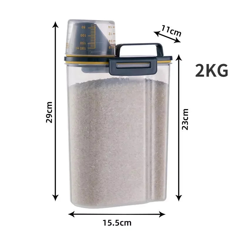 Dog Cat Food Pail Plastic Storage Tank with Measuring Cup